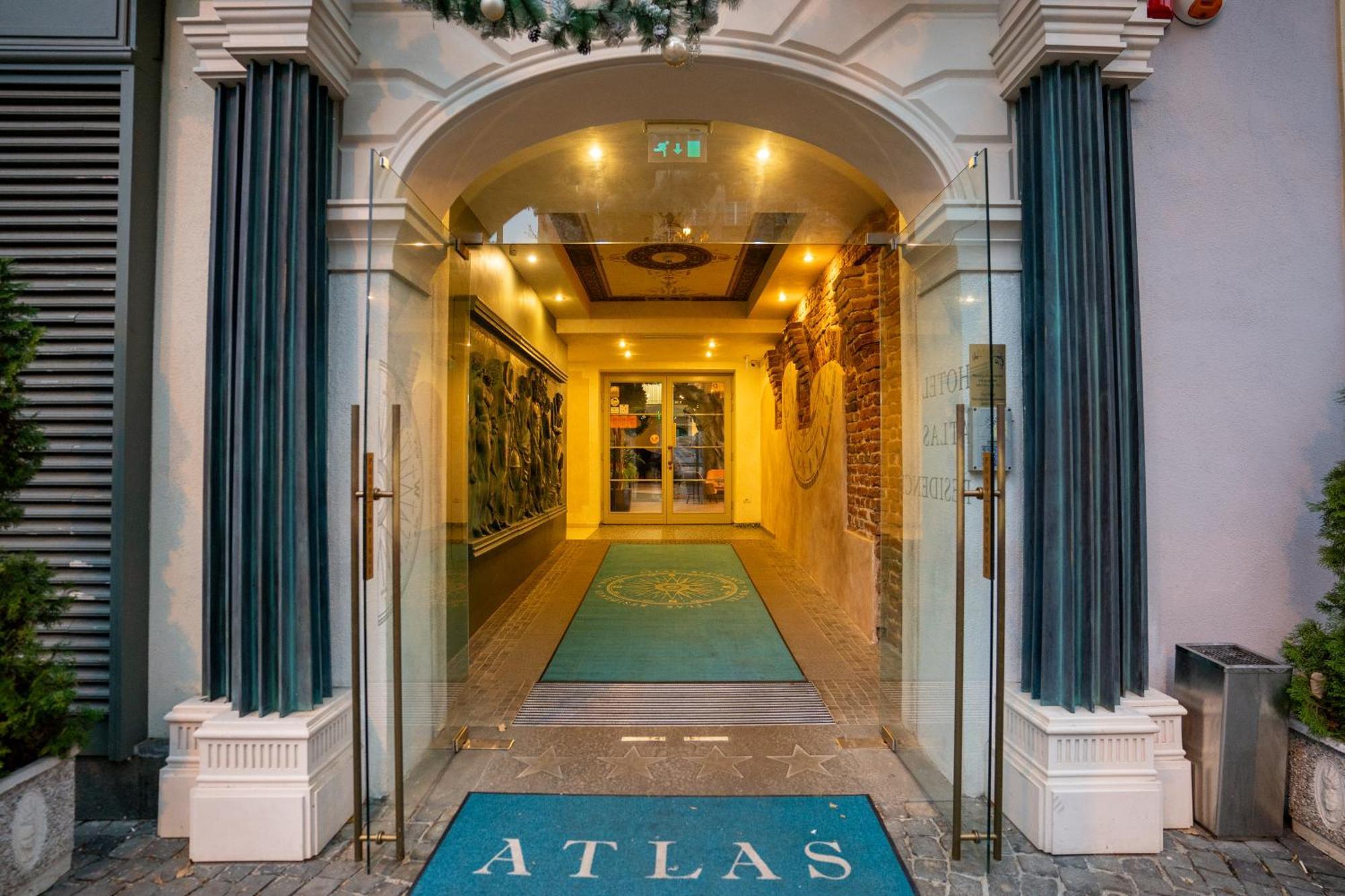 Atlas Hotel Timisoara Exterior foto
